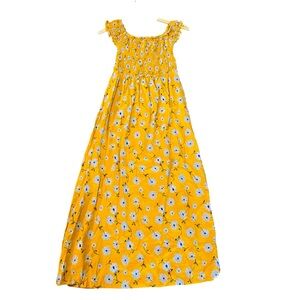 ⭐️ LARK + GRAY Yellow Daisy Floral Smocked Bodice Midi Dress